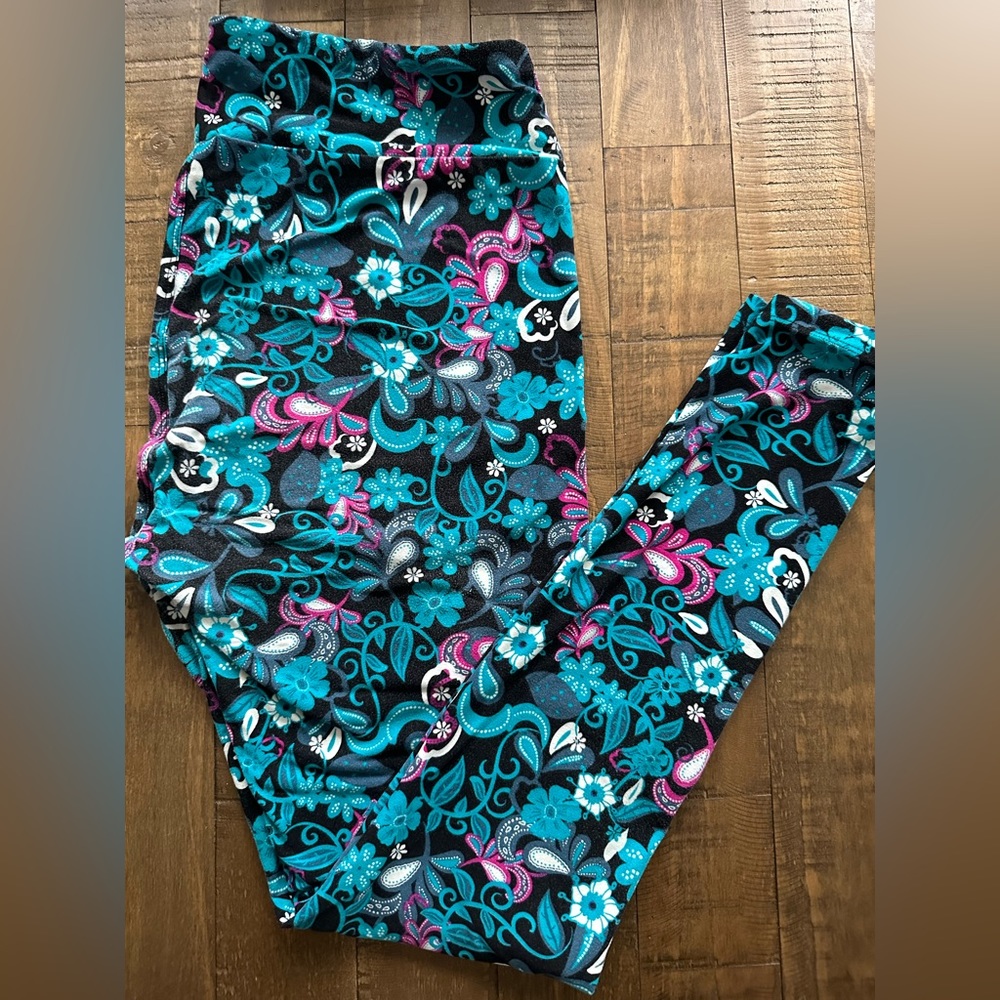 LULAROE FLORAL LEGGINGS TC